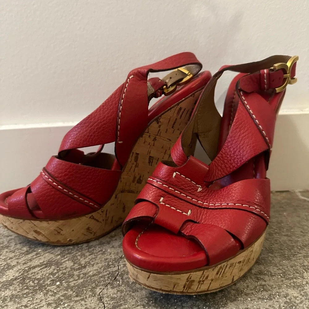 Chloé Renna Platform Wedges - Picture 3 of 3
